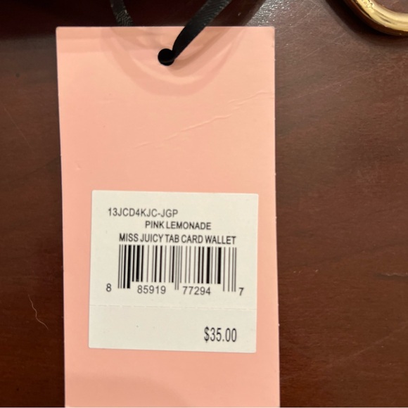 Juicy Couture Wallet/Tweezers & Bear Keychain Set - Picture 7 of 11